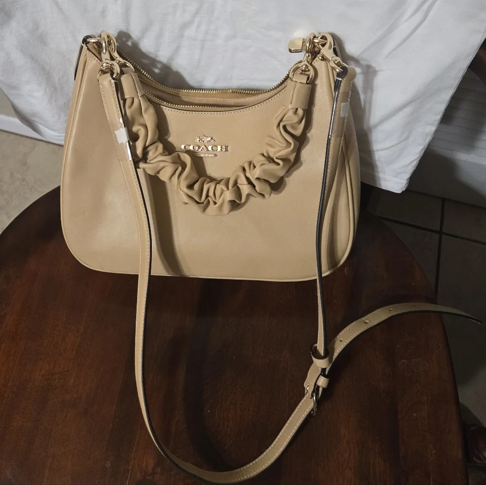 Coach Teri Hobo Bag - Picture 2 of 16